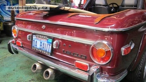 BMW 1600 � pl�ov� pickup