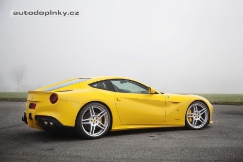 Ferrari F12berlinetta � 763 kon�