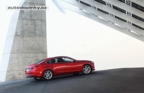 Nov� Mazda 6 odhalena
