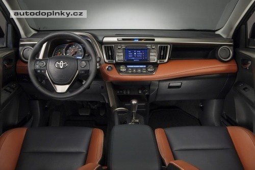 Toyota RAV4 v nov�m