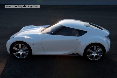 Nissan p�ipravuje nov� kup�