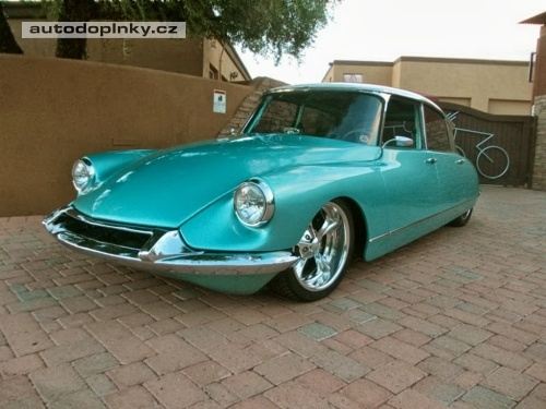 Citro�n DS s motorem Corvette