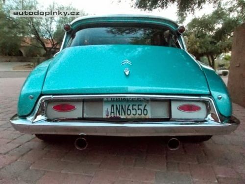 Citro�n DS s motorem Corvette