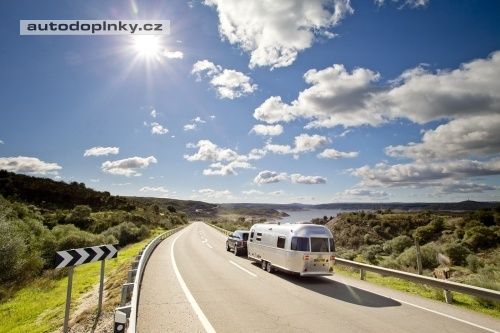 Range Rover SDV8 s Airstream 684