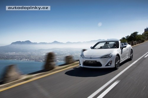 Toyota FT-86 shod� st�echu