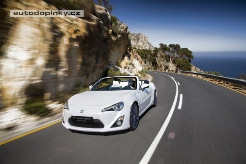 Toyota FT-86 shod� st�echu