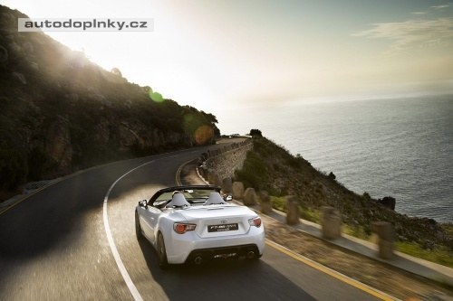 Toyota FT-86 shod� st�echu