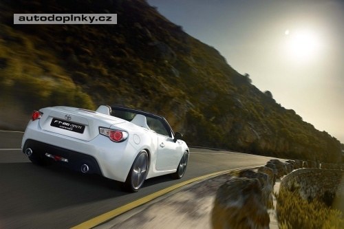Toyota FT-86 shod� st�echu