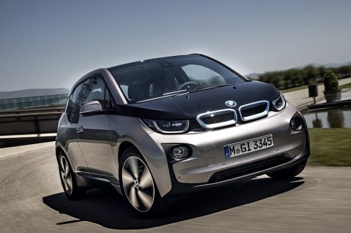 BMW potvrdilo nov� model pro IAA