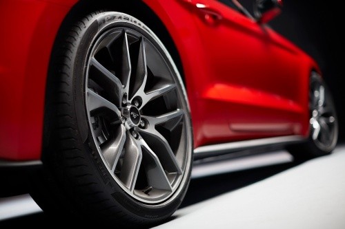 Ford Mustang i do Evropy