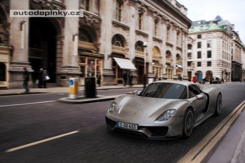 Porsche 918 Spyder ofici�ln�