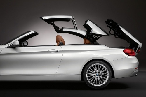 BMW chyst� 4 Convertible