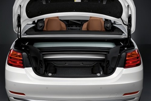 BMW chyst� 4 Convertible