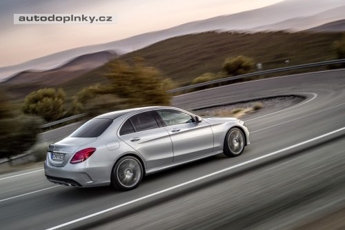 Mercedes-Benz t��dy C v nov�m
