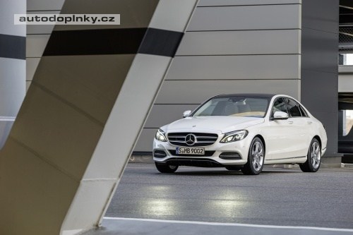 Mercedes-Benz t��dy C v nov�m