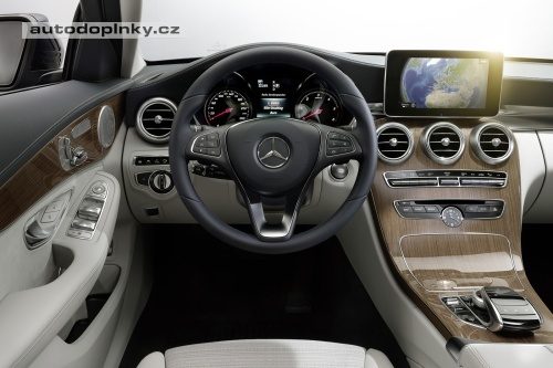 Mercedes-Benz t��dy C v nov�m