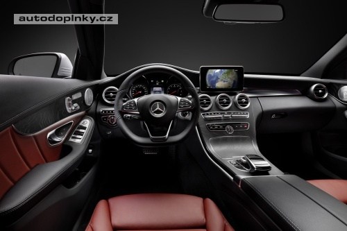 Mercedes-Benz t��dy C v nov�m