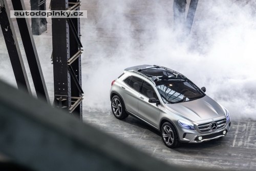 Mercedes GLA crossover