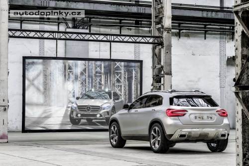 Mercedes GLA crossover