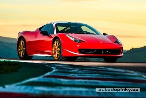 Ferrari 458 Italia pro Niki Laudu
