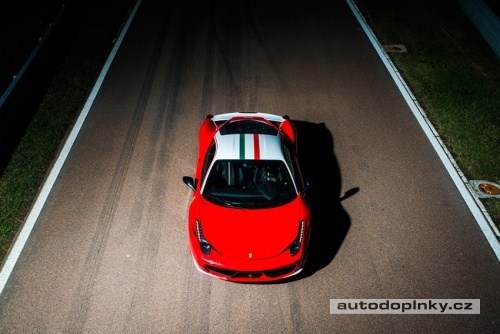 Ferrari 458 Italia pro Niki Laudu