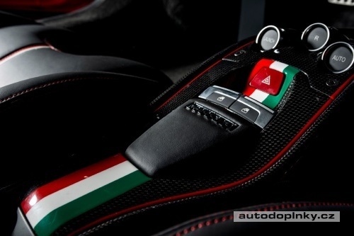 Ferrari 458 Italia pro Niki Laudu