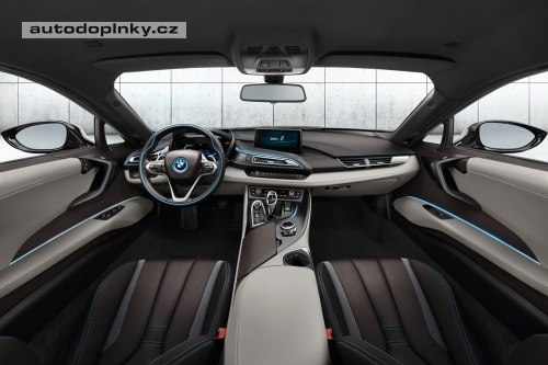 BMW vyprodalo i8 na p��t� rok