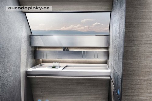 Mercedes chyst� Arrow460