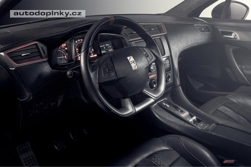 Citro�n DS 5LS R nab�dne 300 kon�