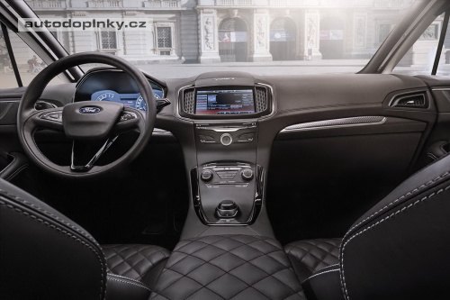 Ford p�ipravuje S-Max Vignale