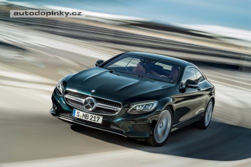 Mercedes t��dy S Coup� boduje