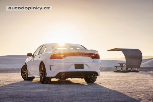 Charger SRT Hellcat jako nejrychlej�� sedan