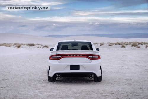 Charger SRT Hellcat jako nejrychlej�� sedan