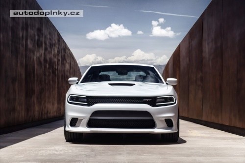Charger SRT Hellcat jako nejrychlej�� sedan