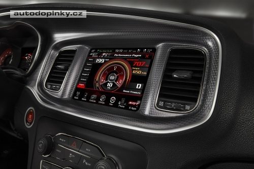 Charger SRT Hellcat jako nejrychlej�� sedan