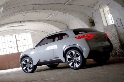 Hyundai chyst� sportovn� Intrado