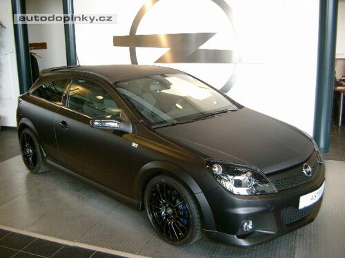 Opel Astra OPC BLACK