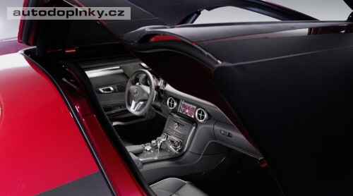 Mercedes SLS Gullwing