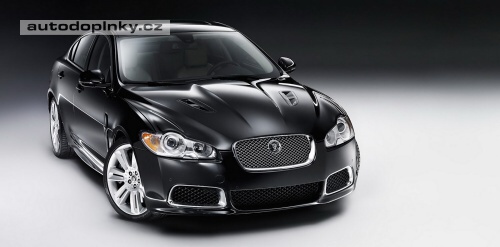 Jaguar p�edstavuje XFR