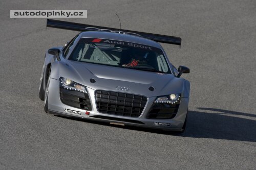 Audi R8 LMS hotovo