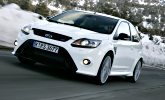 400 kus� Focusu RS nav�c