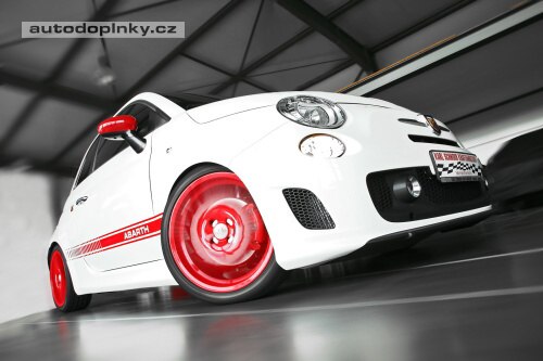 200 kon� pro Fiat 500