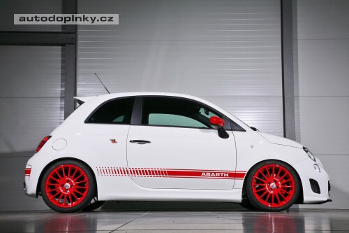 200 kon� pro Fiat 500