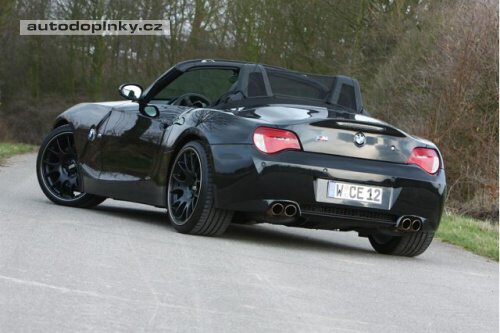 Manhart odhalil Z4 s 550 ko�mi