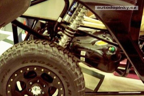 Rally Fighter: ujet� projekt