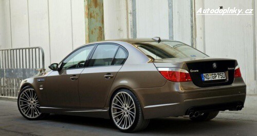 BMW M5 � Hurricane