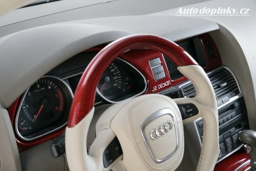 Audi Q7 Street Rocket
