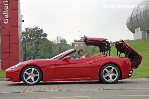 Ferrari California foto