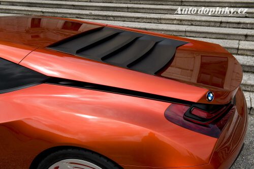 Vr�t� se BMW M1?