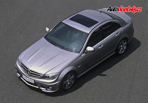 AMG C63 p�ipraveno na souboj